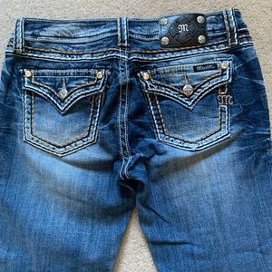 Miss Me Capris sz 29